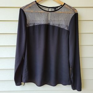 Ann Taylor long sleeve womans Blouse Black w/ Grey Lace Size: Medium